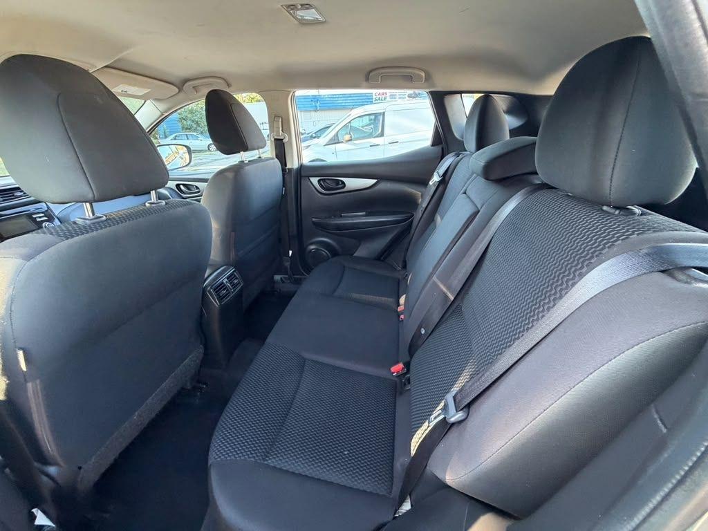 Nissan Rogue Sport  2018