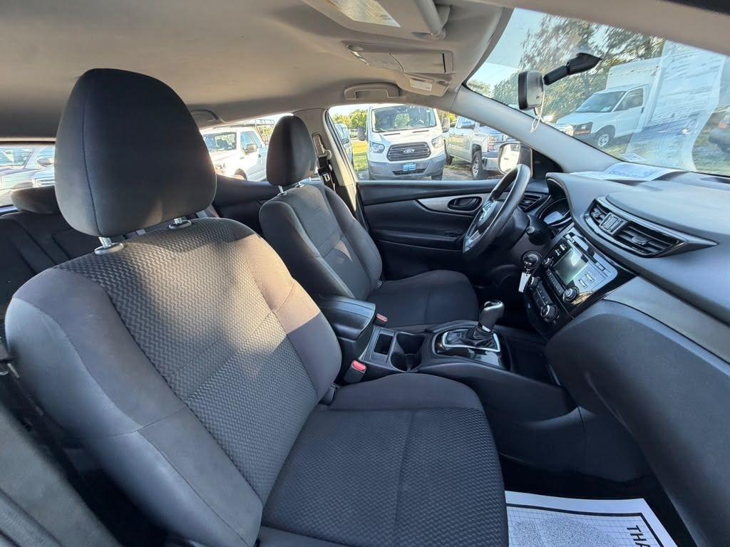 Nissan Rogue Sport  2018