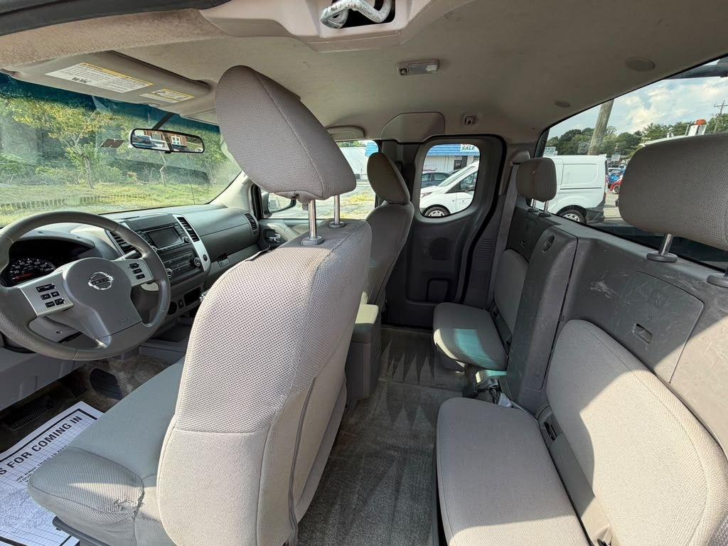 Nissan Frontier  2017