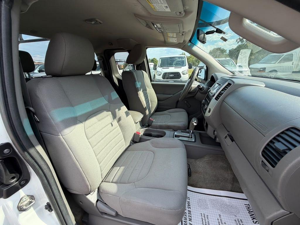Nissan Frontier  2017