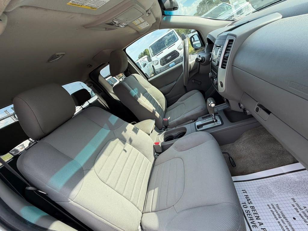 Nissan Frontier  2017
