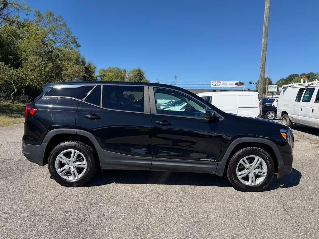 GMC Terrain  2022