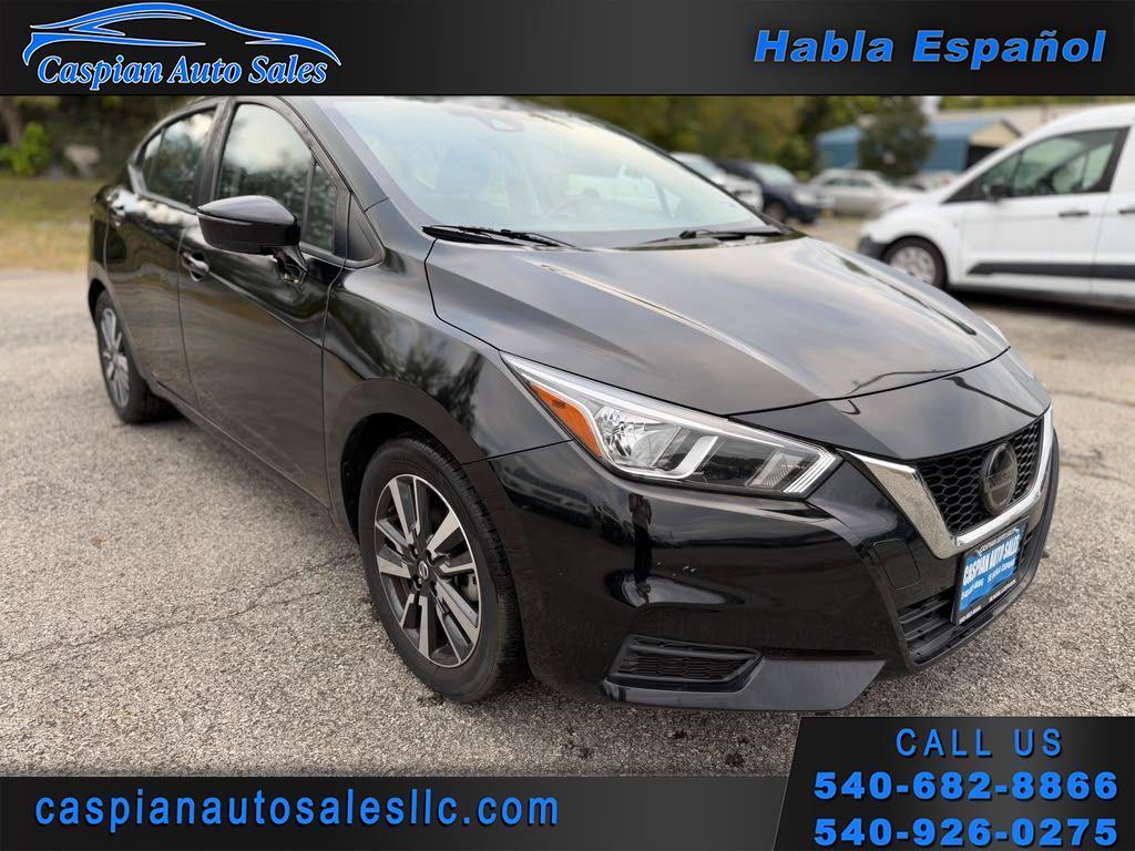 Nissan Versa  2021