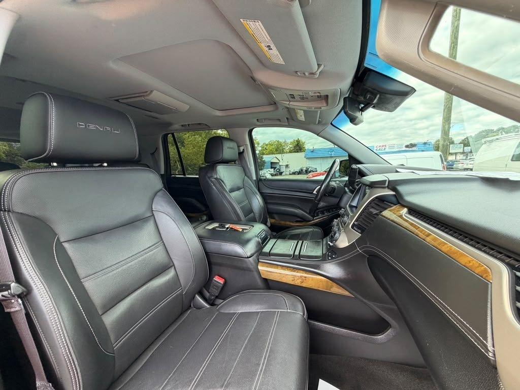 GMC Yukon  2017