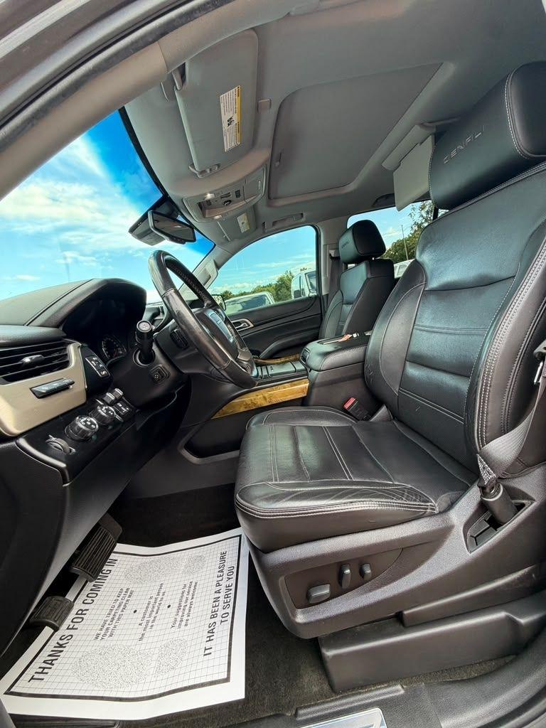 GMC Yukon  2017