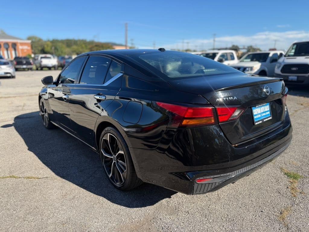 Nissan Altima  2020