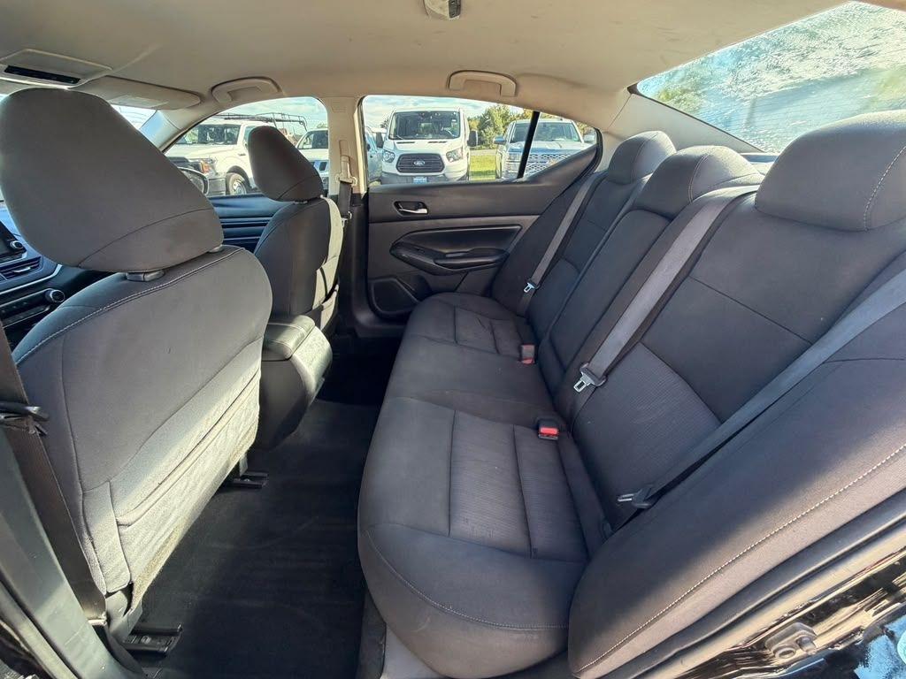 Nissan Altima  2020