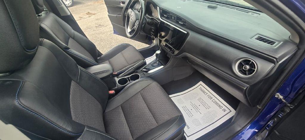 Toyota Corolla  2018