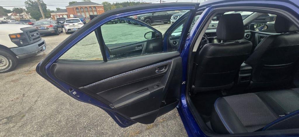 Toyota Corolla  2018
