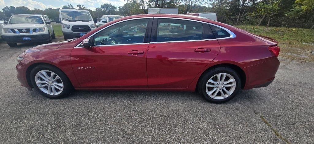 Chevrolet Malibu  2017
