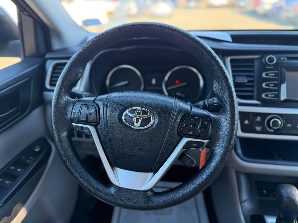 Toyota Highlander  2014