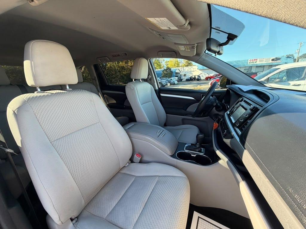 Toyota Highlander  2014