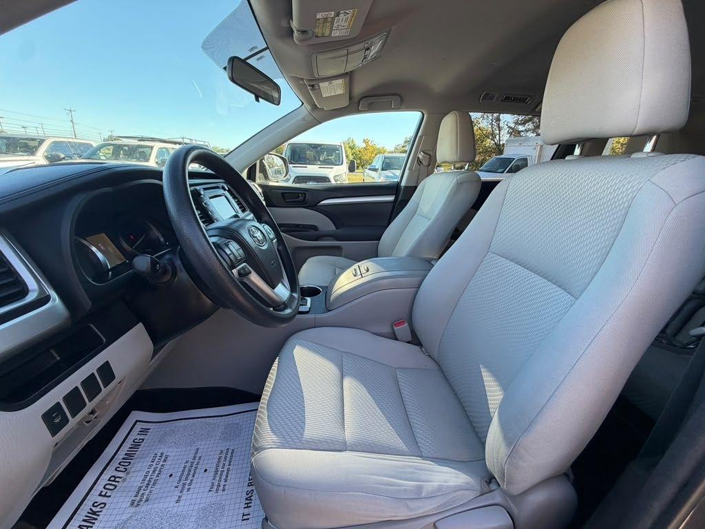 Toyota Highlander  2014