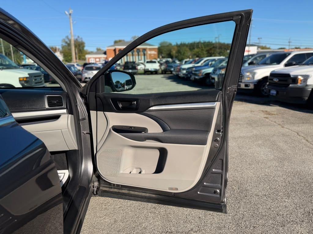Toyota Highlander  2014