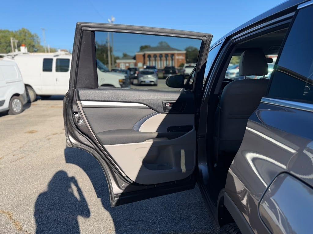 Toyota Highlander  2014