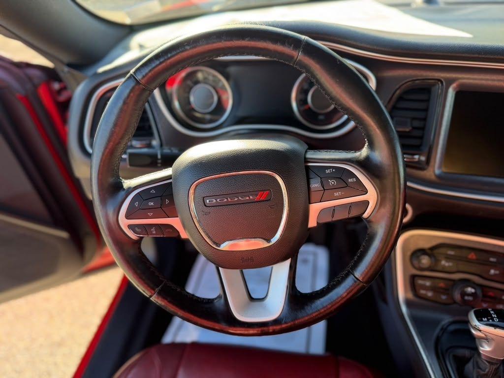 Dodge Challenger  2015