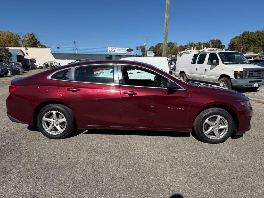 Chevrolet Malibu  2016