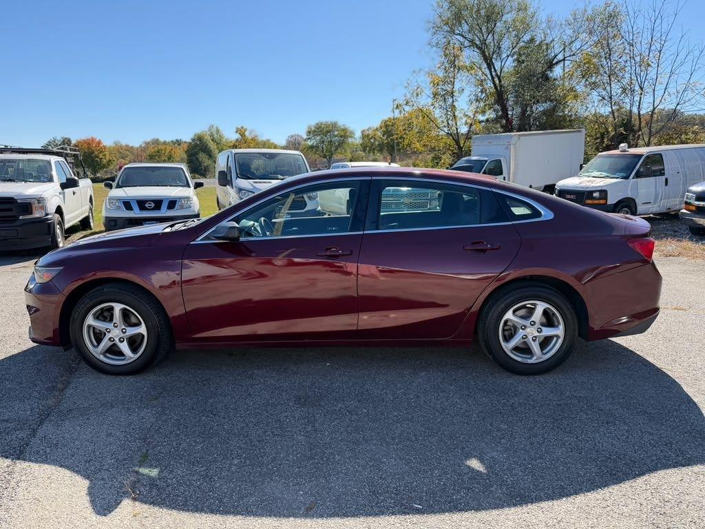 Chevrolet Malibu  2016