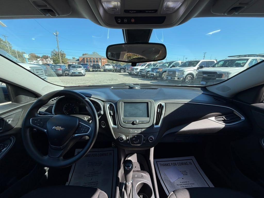 Chevrolet Malibu  2016