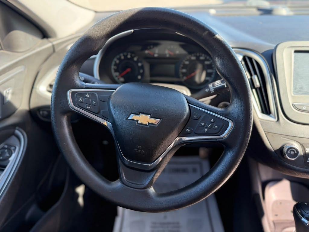 Chevrolet Malibu  2016