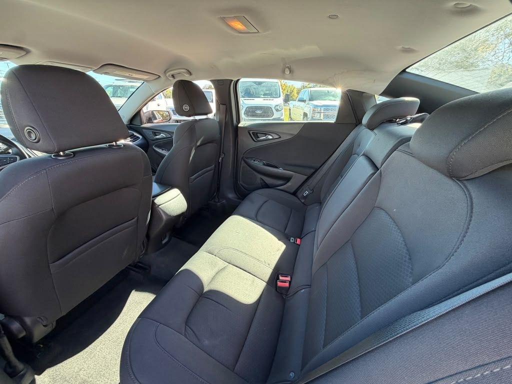 Chevrolet Malibu  2016