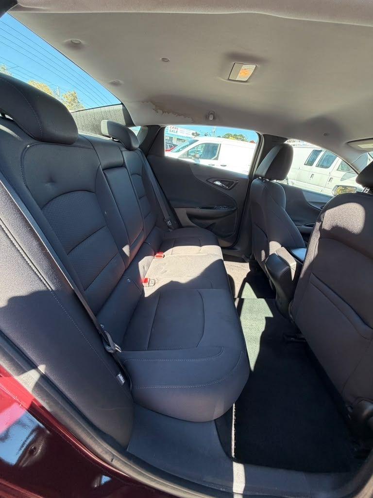 Chevrolet Malibu  2016