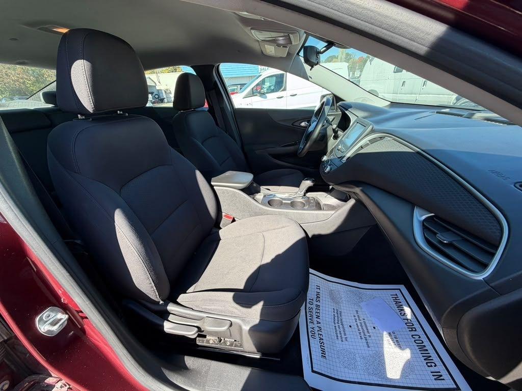 Chevrolet Malibu  2016
