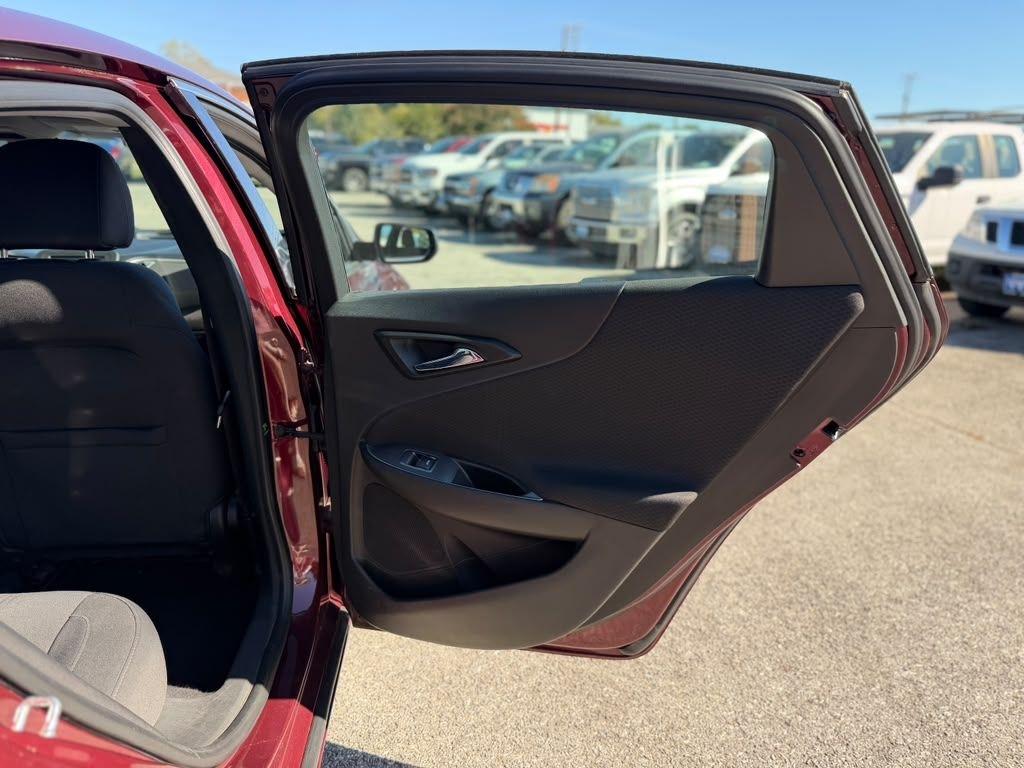 Chevrolet Malibu  2016
