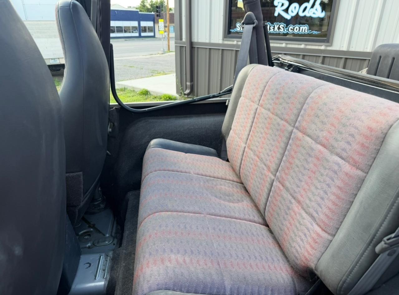 Jeep Wrangler Sport 2000