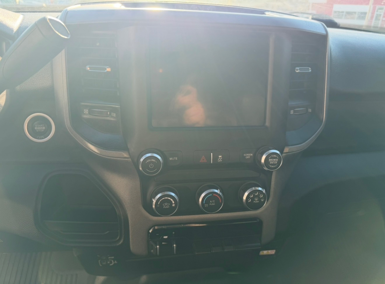 RAM 3500 Tradesman Crew Cab 4WD 2022