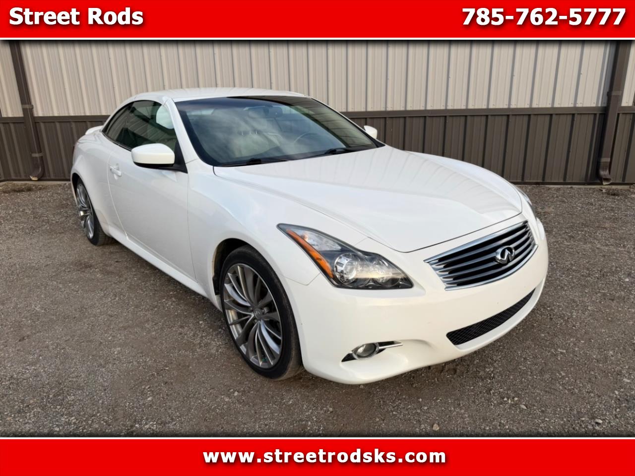 2011 INFINITI G Convertible's photo