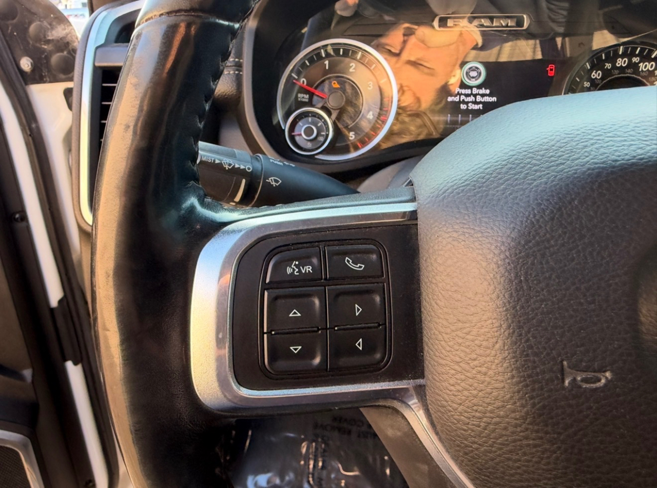 RAM 2500 Laramie Crew Cab SWB 4WD 2019