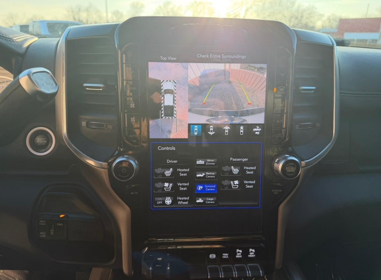 RAM 2500 Laramie Crew Cab SWB 4WD 2019