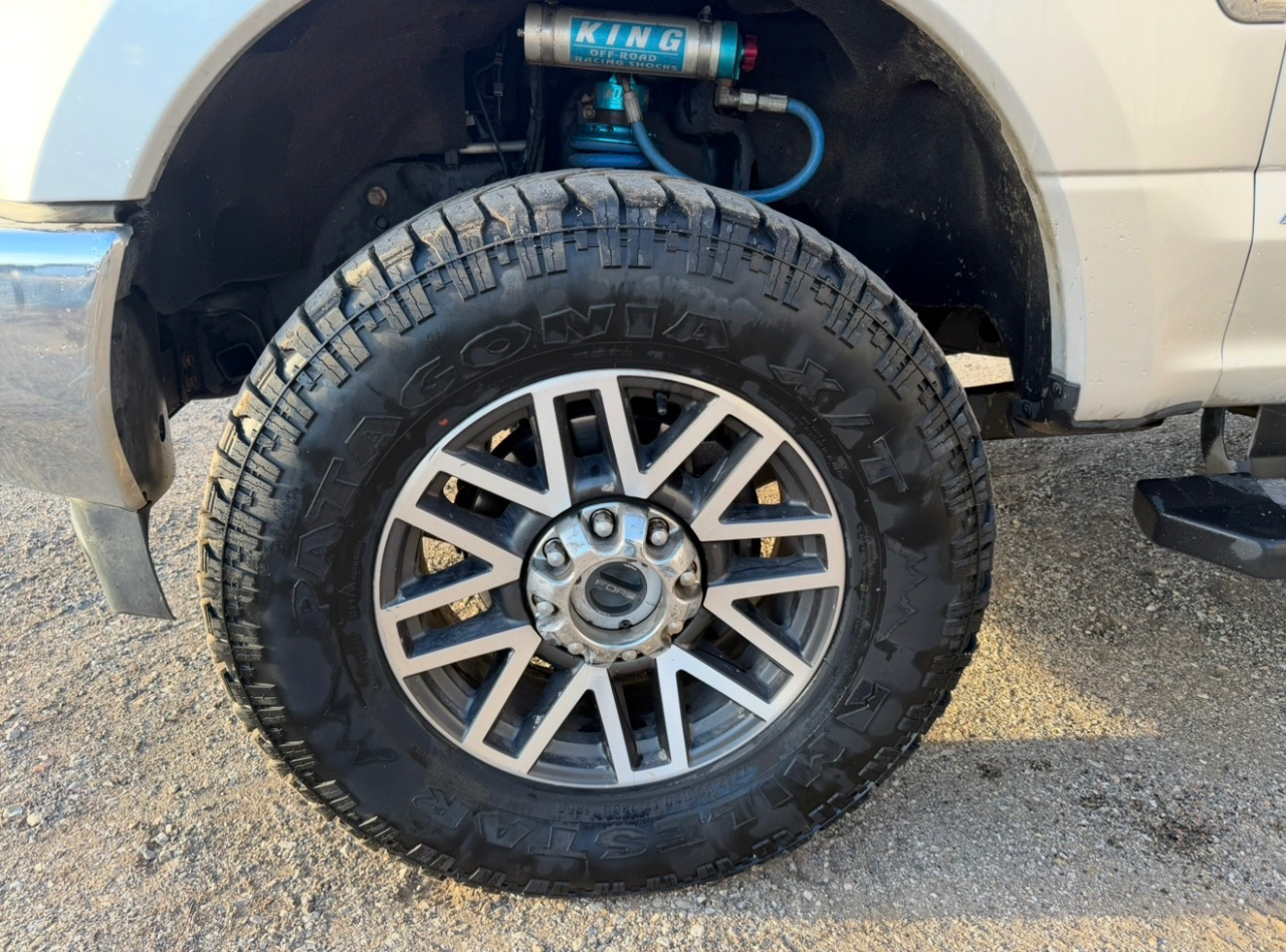 Ford F-350 SD Lariat Crew Cab 4WD 2017