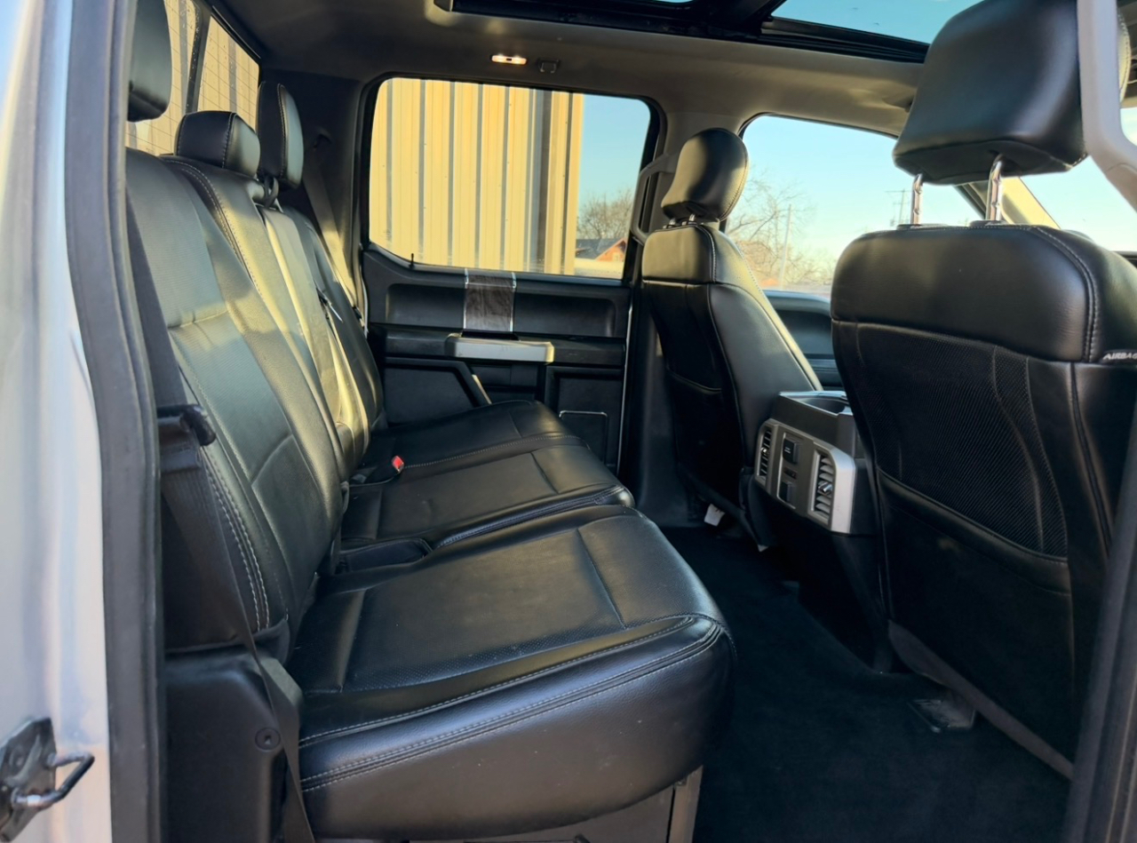 Ford F-350 SD Lariat Crew Cab 4WD 2017