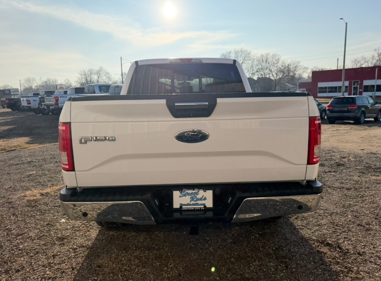 Ford F-150 XLT SuperCrew 5.5-ft. Bed 4WD 2015