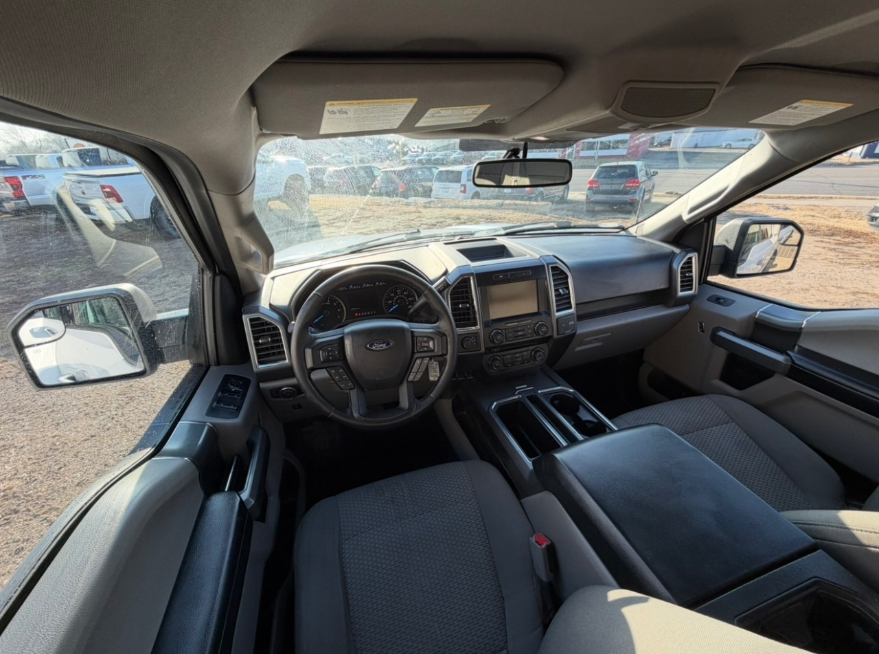 Ford F-150 XLT SuperCrew 5.5-ft. Bed 4WD 2015