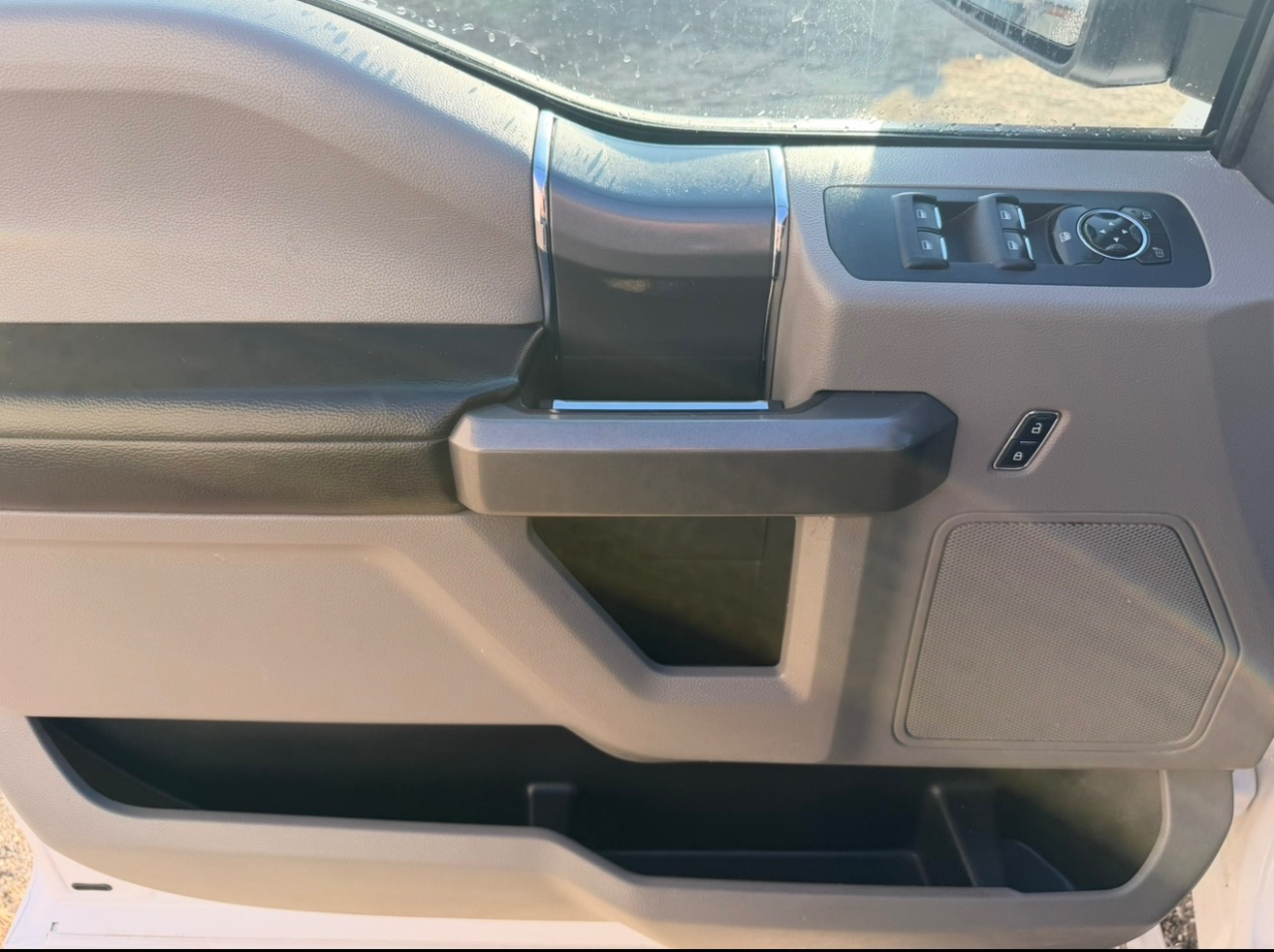 Ford F-150 XLT SuperCrew 5.5-ft. Bed 4WD 2015