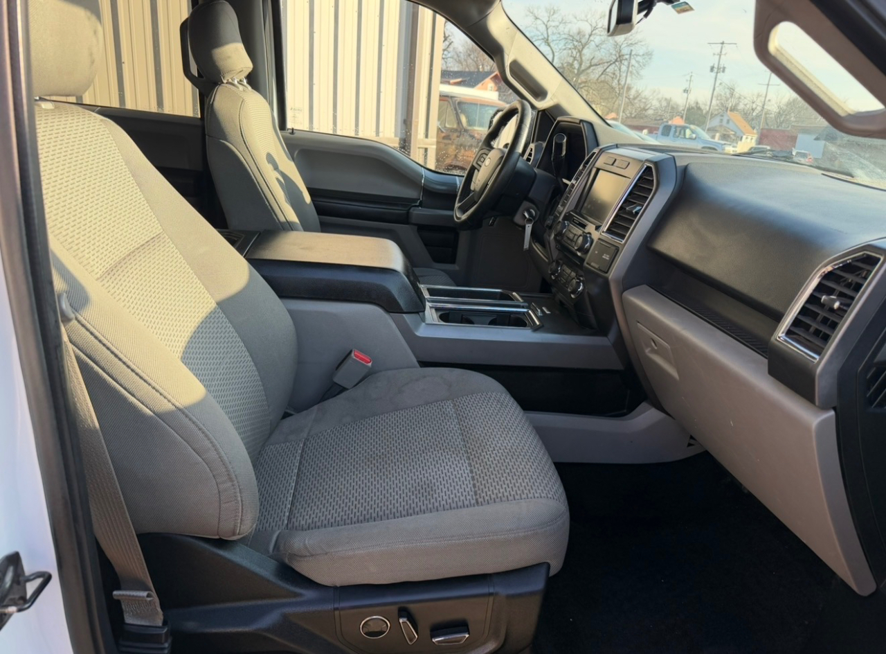 Ford F-150 XLT SuperCrew 5.5-ft. Bed 4WD 2015