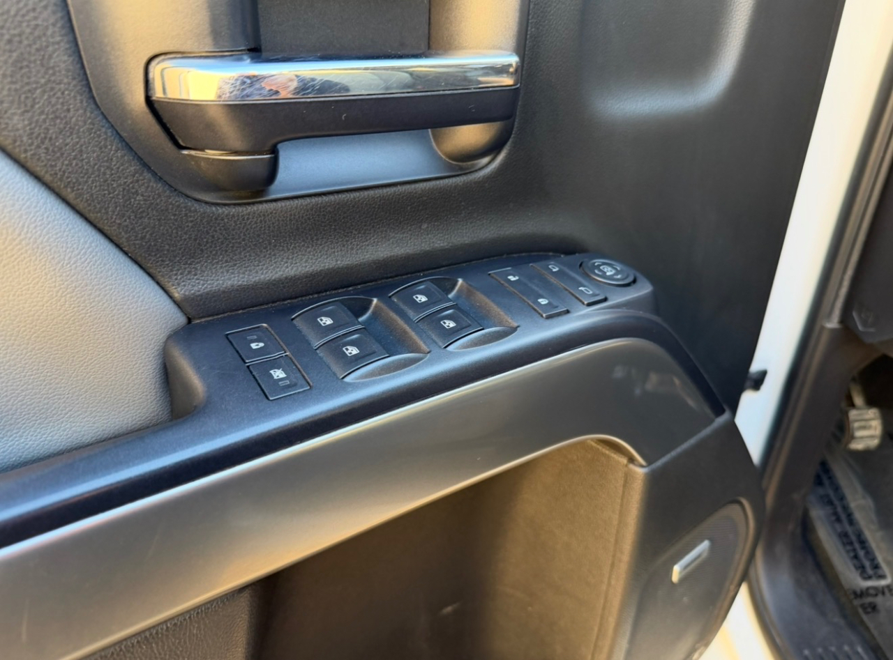 Chevrolet Silverado 1500 LT Crew Cab 2WD 2017