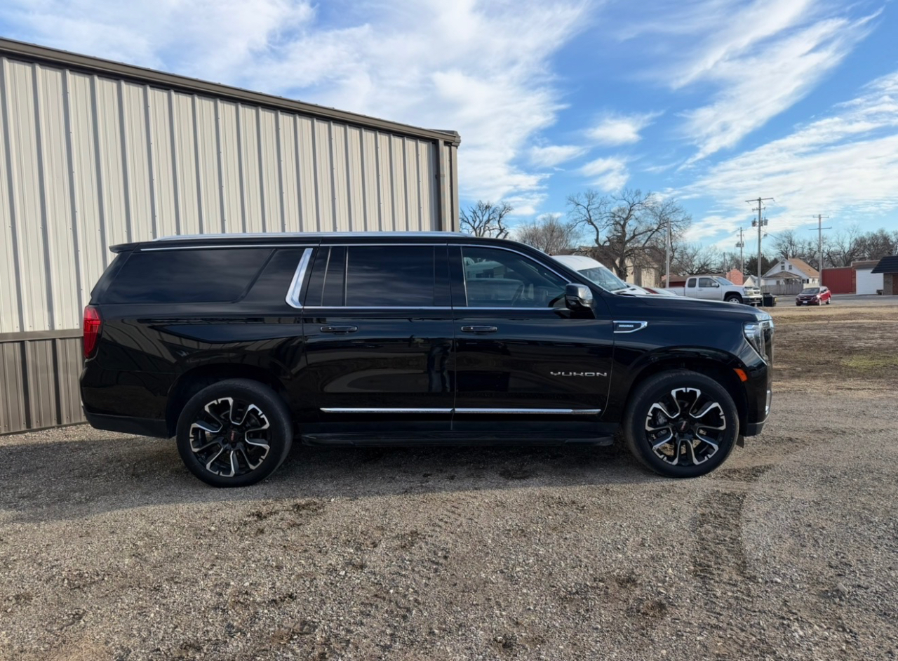 GMC Yukon XL SLT 4WD 2022