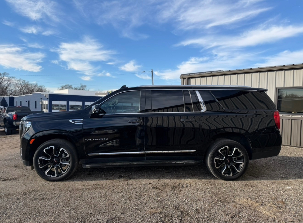 GMC Yukon XL SLT 4WD 2022