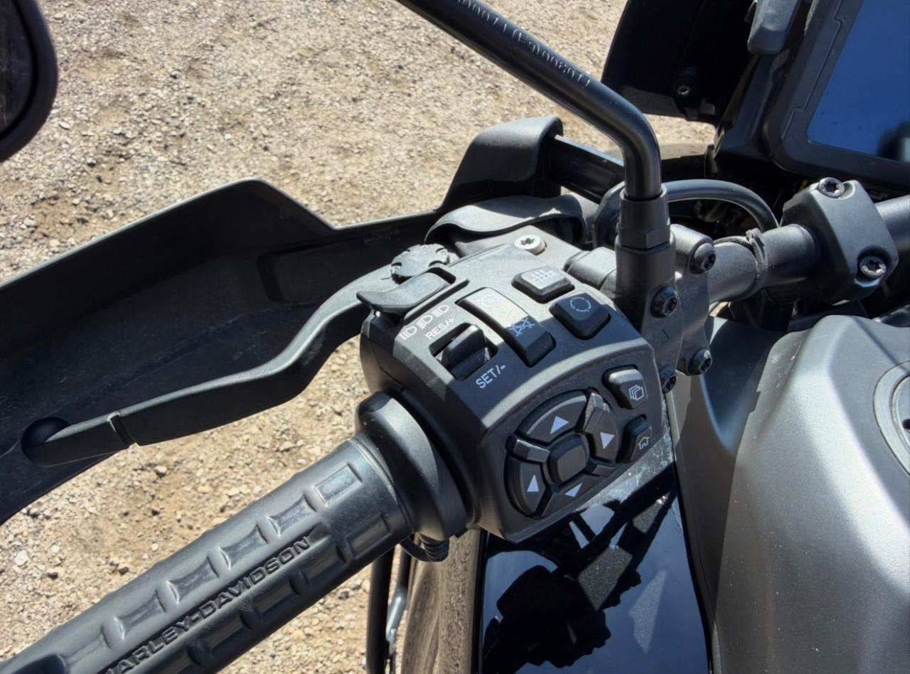 Harley-Davidson RA1250S  2022