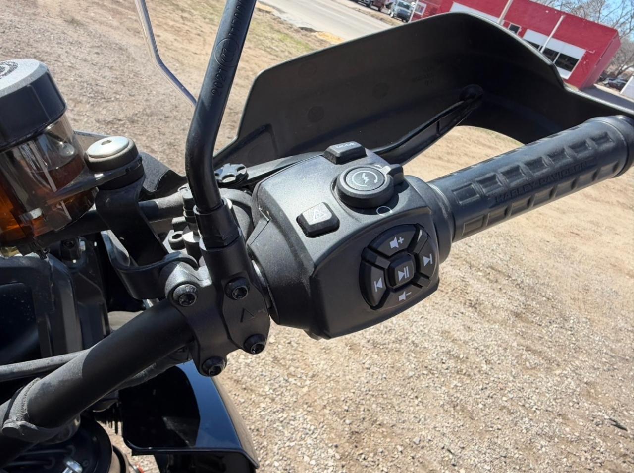 Harley-Davidson RA1250S  2022