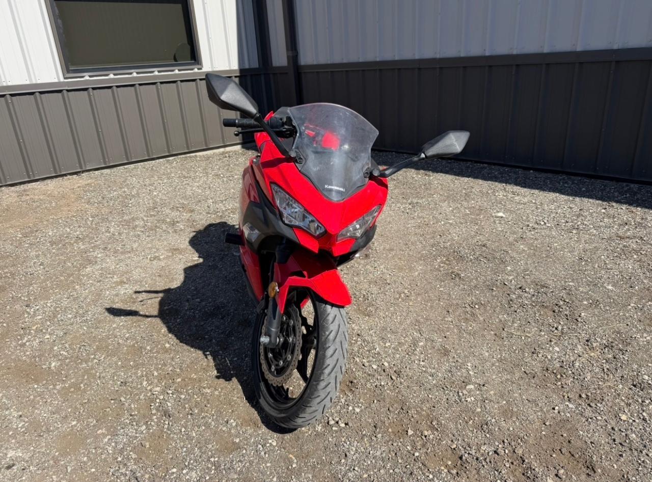 Kawasaki Ninja 400  2021