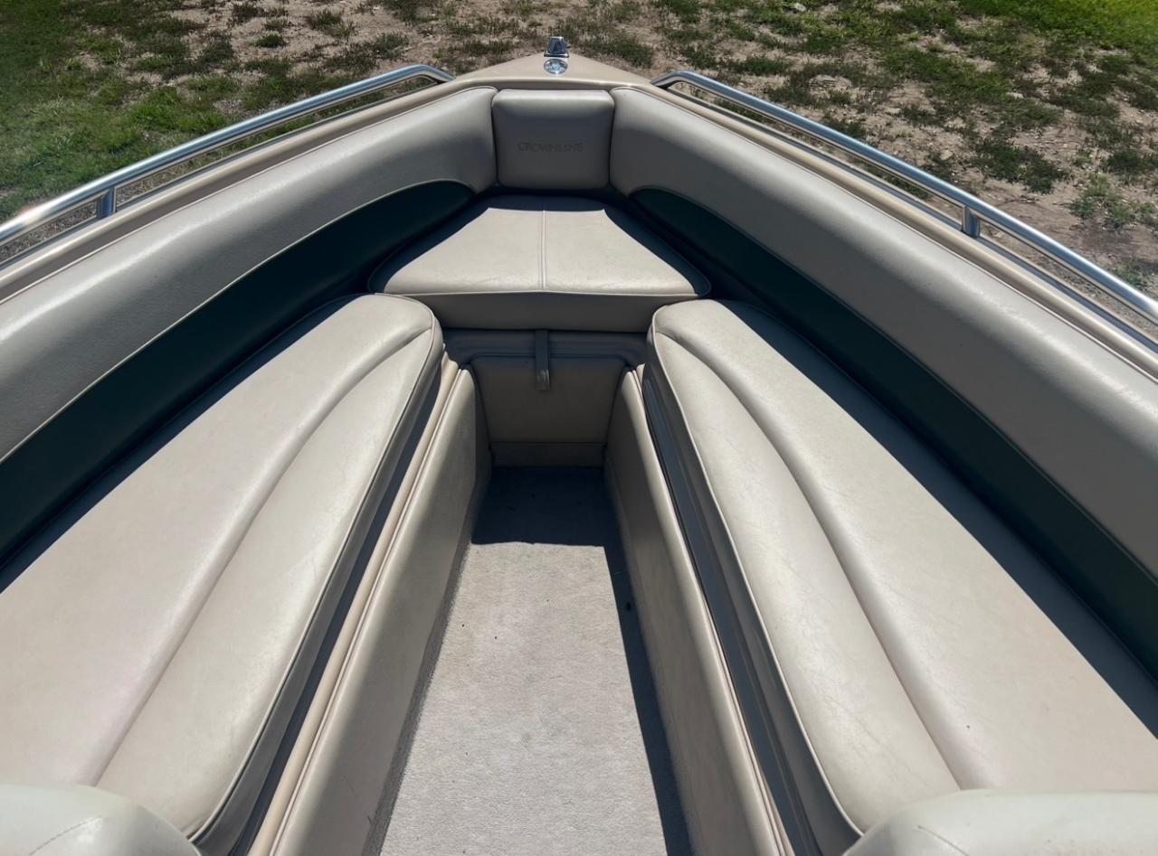 Crownline Bowrider  2000