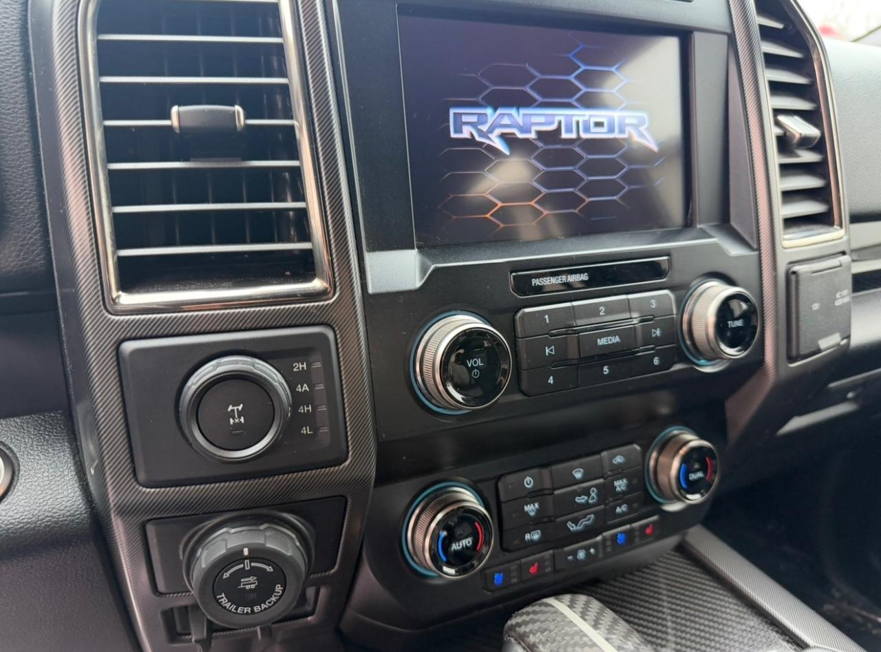 Ford F-150 Raptor SuperCrew 4WD 2019