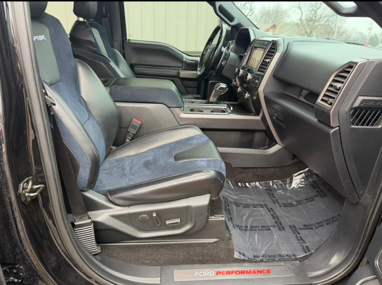 Ford F-150 Raptor SuperCrew 4WD 2019