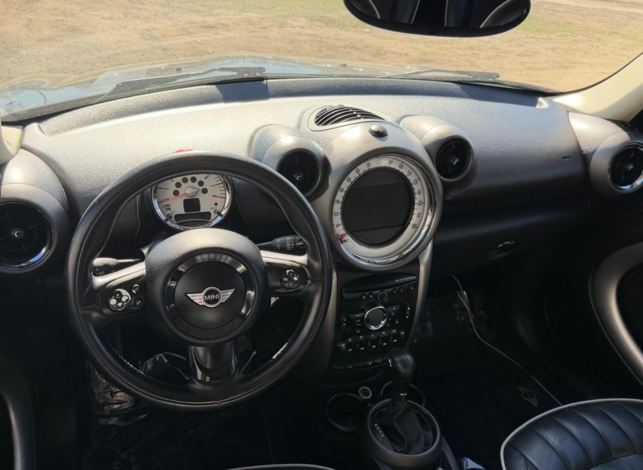 MINI Countryman Base 2012