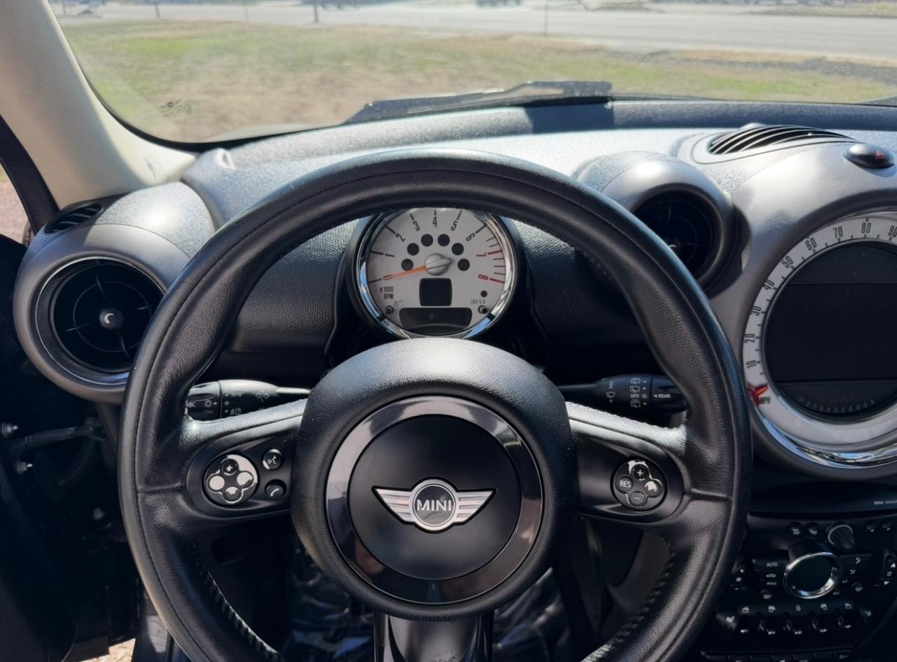 MINI Countryman Base 2012